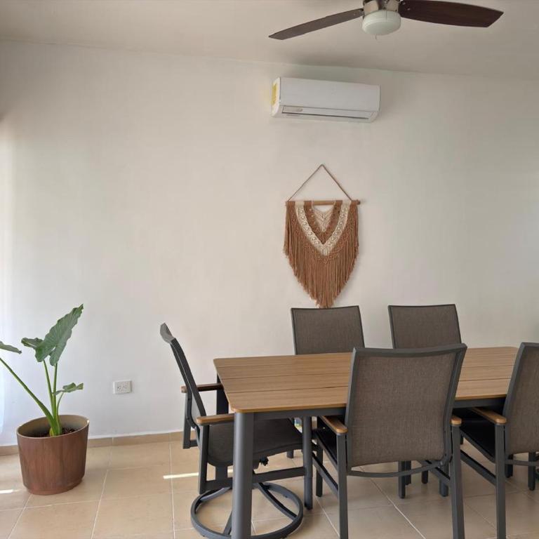 Casa de Nicole - One-Bedroom Apartment - 34