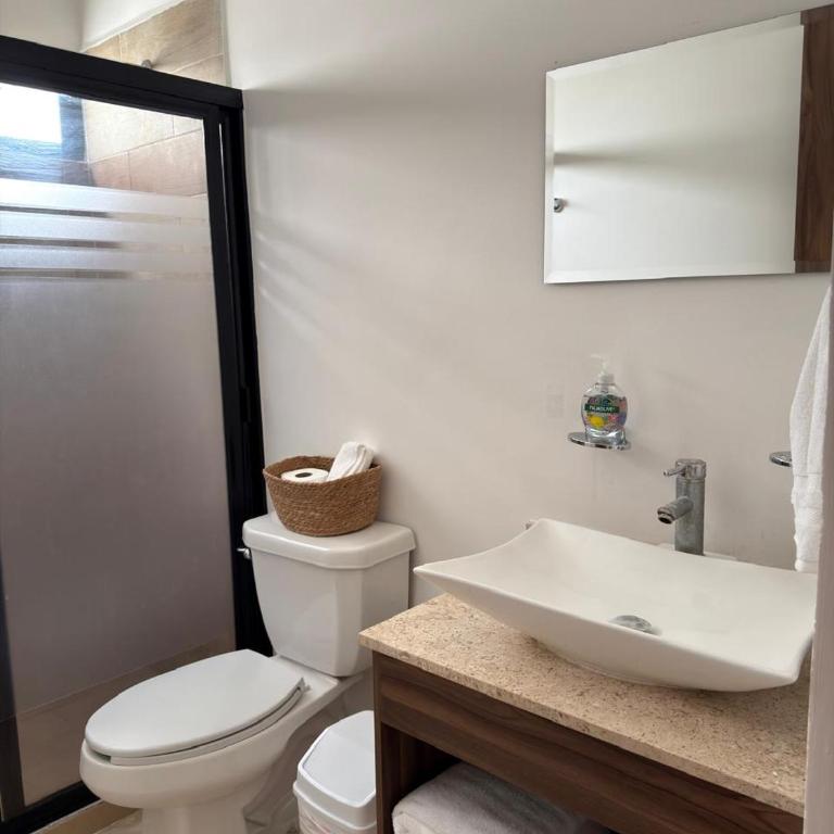 Casa de Nicole - One-Bedroom Apartment - 54