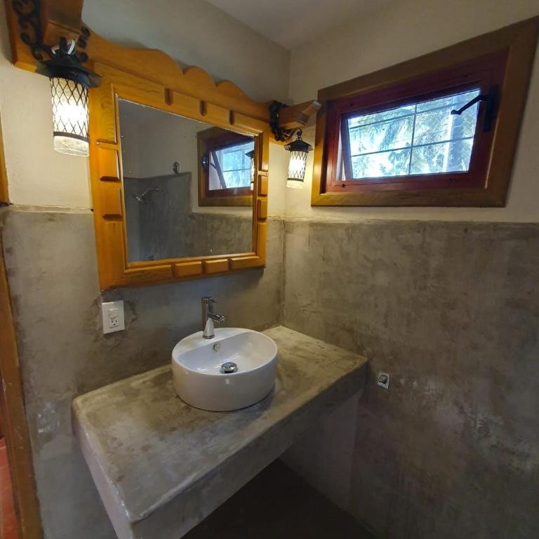 SS 1A Cabaña rustica frente al malecon de La Paz - Bungalow - 11