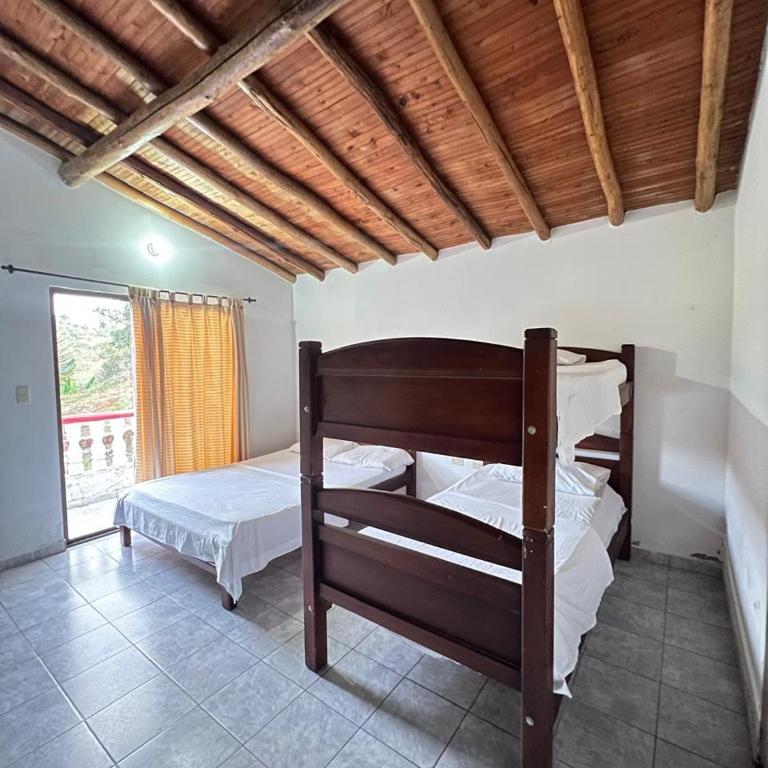 Alegría Lodge - Habitación Cuádruple con balcón - 10