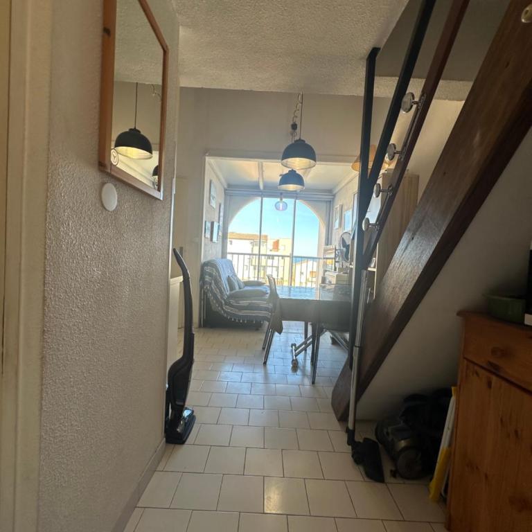 T3 CLIMATISE 40m2 Piscine Parking PRIVE 2 Chambres Secteur falaises 50 m de la plage Proche centre-port 4 Personnes - Double Room - 4