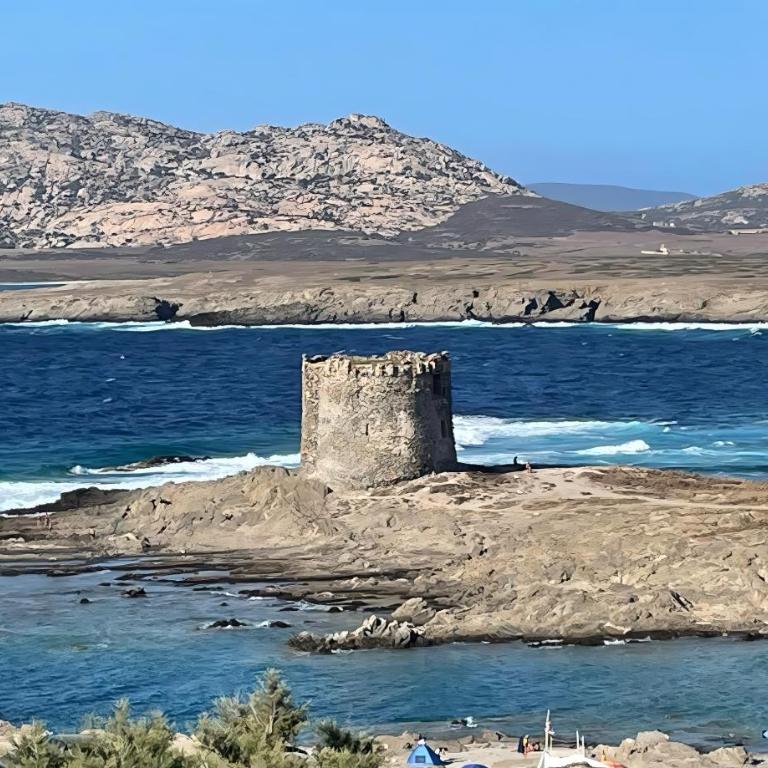 Seaside Escape to Alghero in Sardinia - Two-Bedroom House - 37