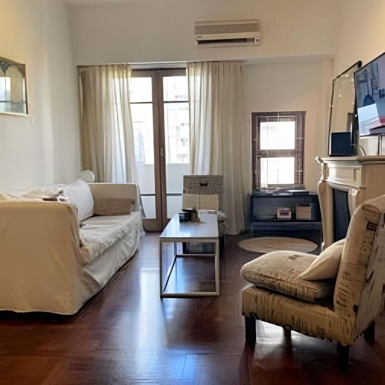 Premium 2 Dormitorios en Recoleta - Apartamento de 2 dormitorios con balcón - 2