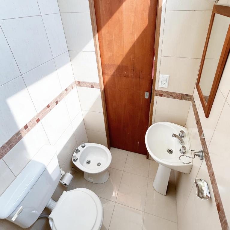 hospedaje Colon - Habitación Triple Estándar - 1
