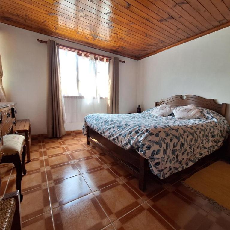 Casa a pasos de la playa - Three-Bedroom House - 9