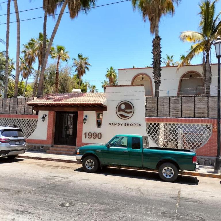 SS 2A Cabaña rustica frente al malecon de La Paz - Bungalow - 7