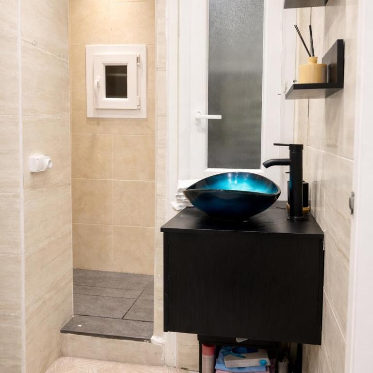 Cozy F1 apartment Paris 16th arrondissement - Appartement 1 Chambre - 13