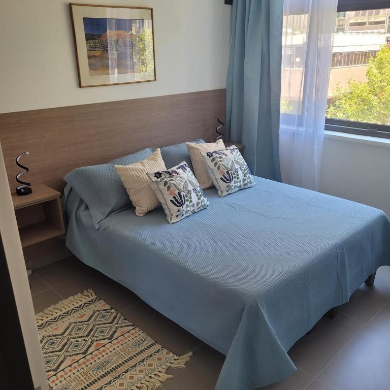 Spacious Modern 1BR Walk to Costanera Center - One-Bedroom Apartment - 2