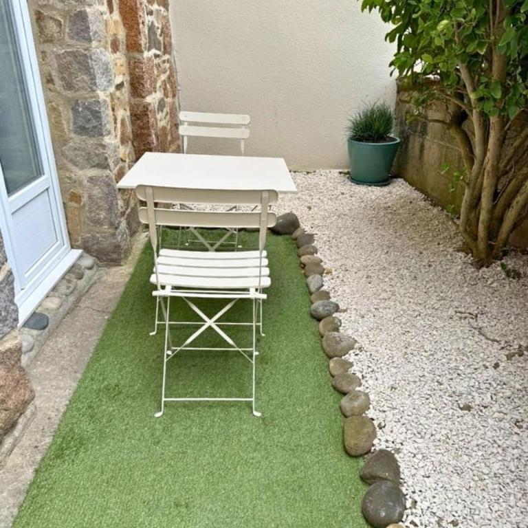 Maison charme centre Perros-Guirec & parking privé - Two-Bedroom House - 5
