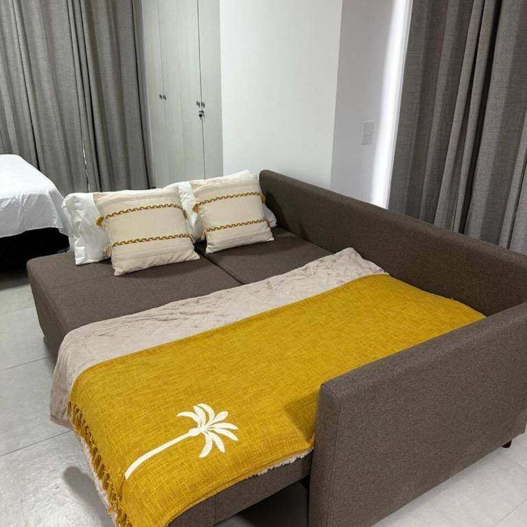Depto con piscina y balcón a 5min del aeropuerto - One-Bedroom Apartment - 36