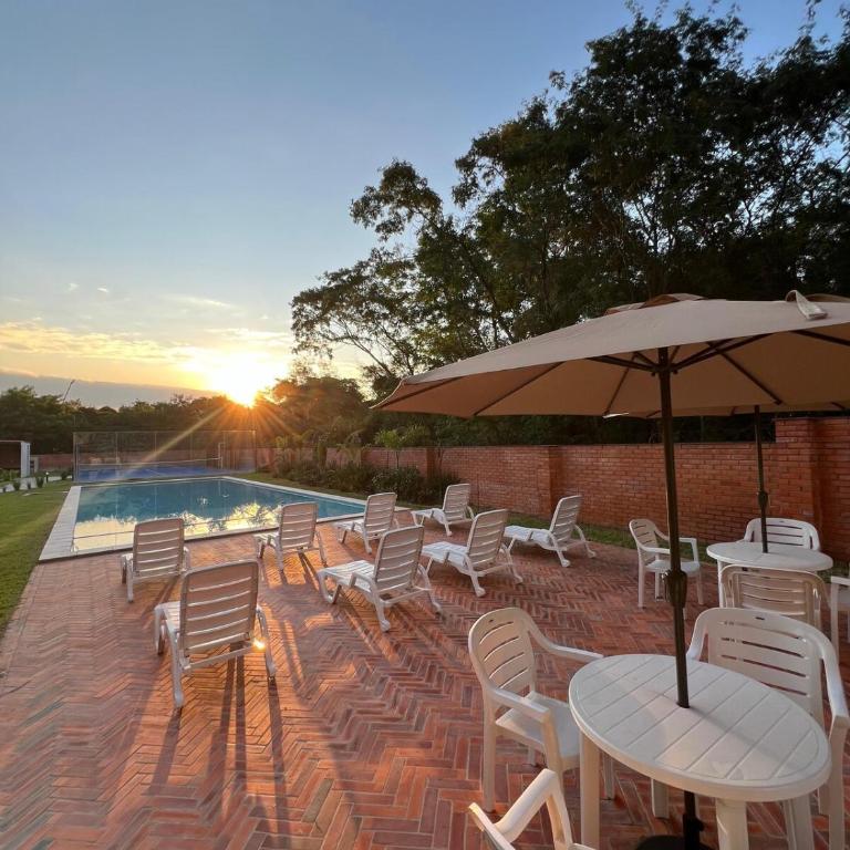 Depto con piscina y balcón a 5min del aeropuerto - One-Bedroom Apartment - 47