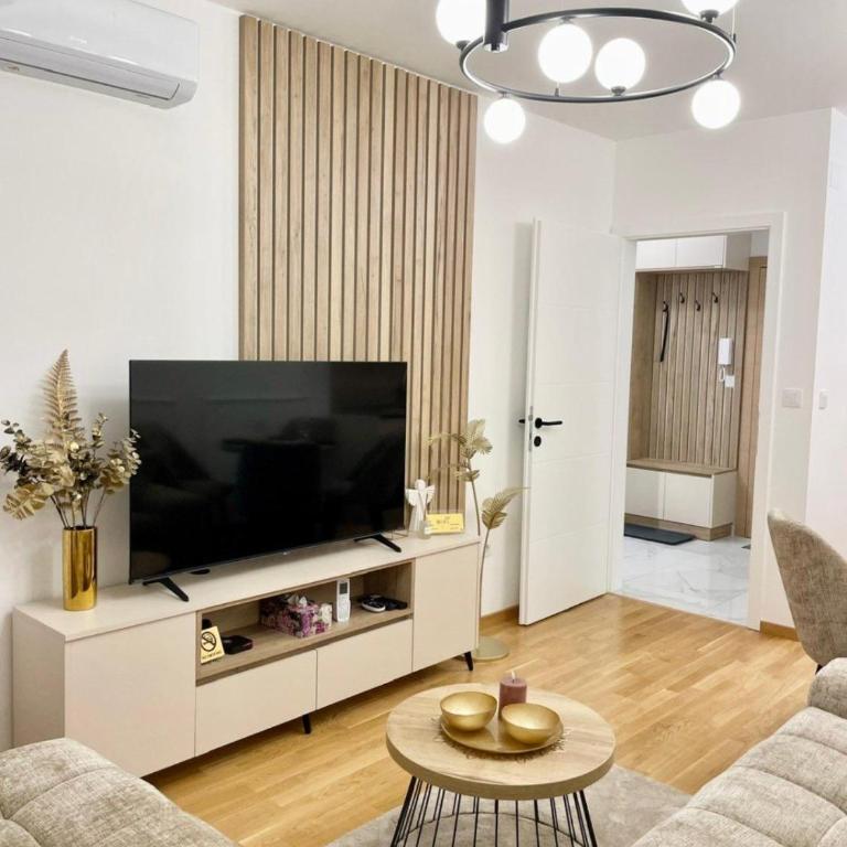 Tiffany Delux - Apartman sa 3 Spavaće Sobe - 5