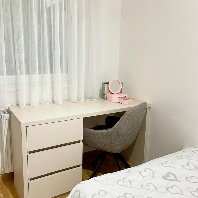Tiffany Delux - Apartman sa 3 Spavaće Sobe - 11