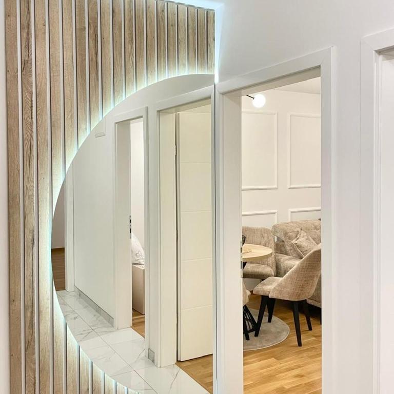 Tiffany Delux - Apartman sa 3 Spavaće Sobe - 10