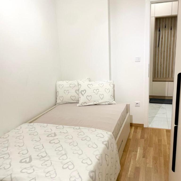 Tiffany Delux - Apartman sa 3 Spavaće Sobe - 12