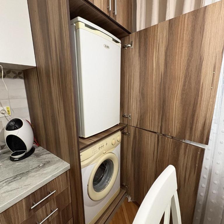 City Vibes - One-Bedroom Apartment - 5
