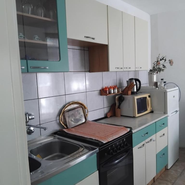 Apartman NAFO - One-Bedroom Apartment - 8