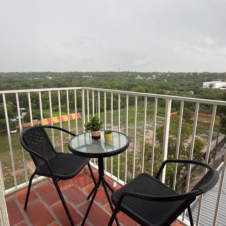 Depto con piscina y balcón a 5min del aeropuerto - One-Bedroom Apartment - 2