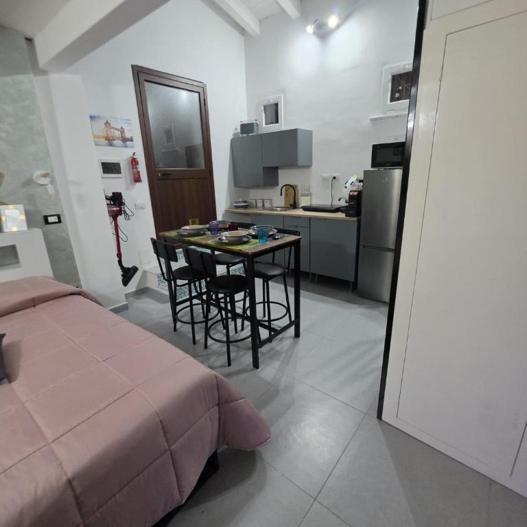Cattedrale Central Rooms - Suite con Vasca Idromassaggio - 10