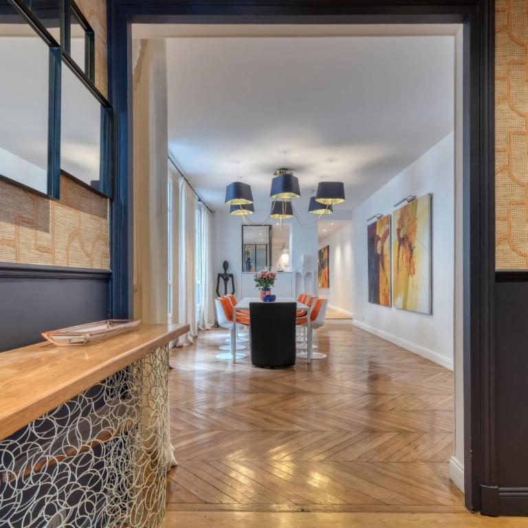 Loft d'Exception 272 m2 pour 12, Paris 8e - Appartement Suite - 10