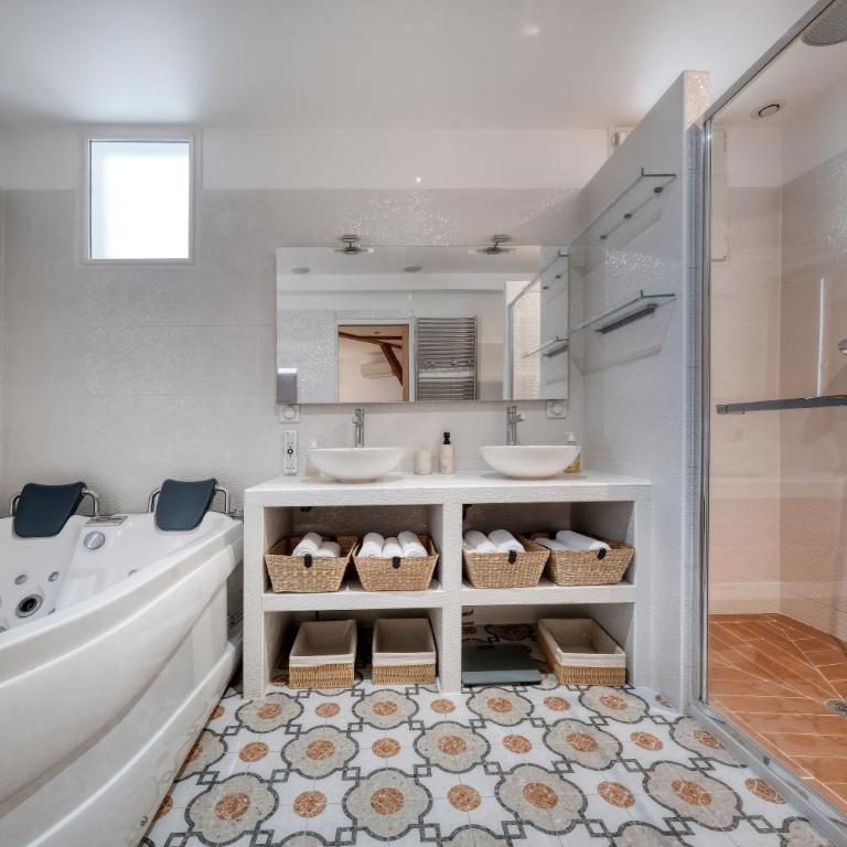 Loft d'Exception 272 m2 pour 12, Paris 8e - Appartement Suite - 16