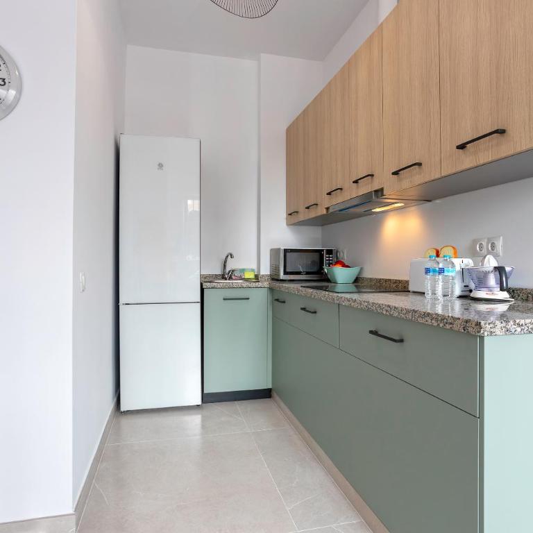 Sunstay Luzón Loft Málaga - Estudio - 5