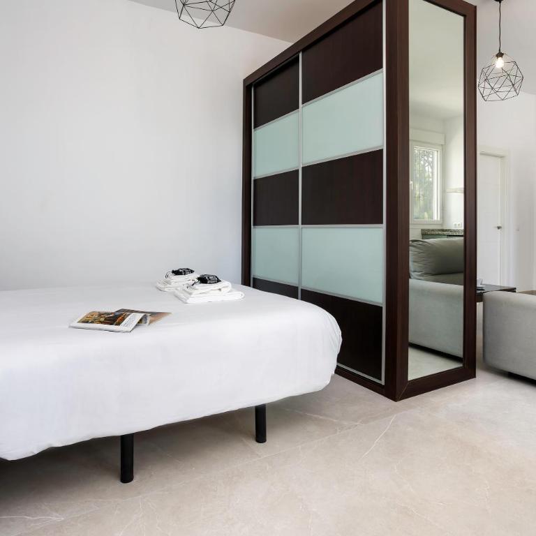 Sunstay Luzón Loft Málaga - Estudio - 4