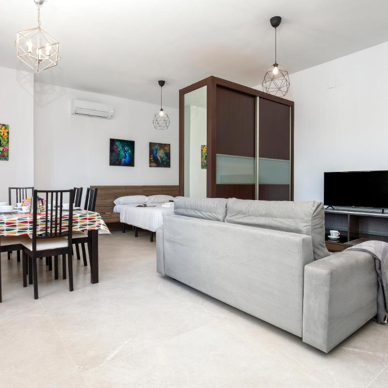 Sunstay Luzón Loft Málaga - Estudio - 6