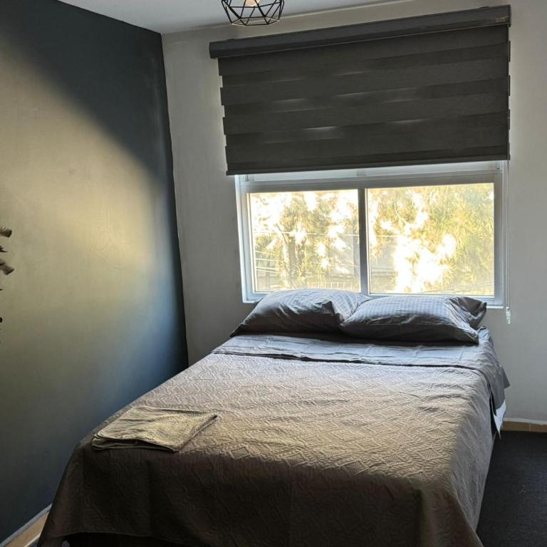 Departamento GNP Seguros - Three-Bedroom Apartment - 8
