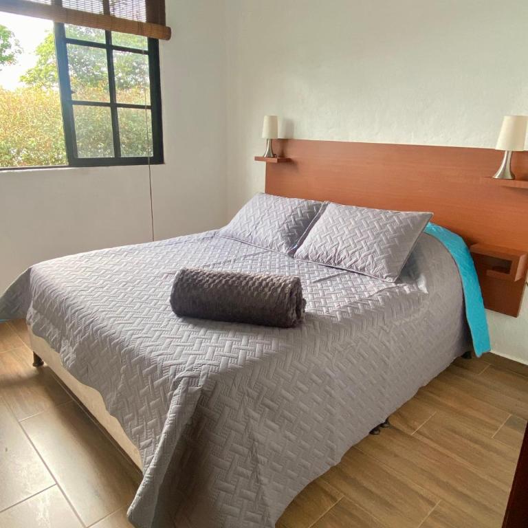 Refugio Campestre Mágico - Three-Bedroom House - 24