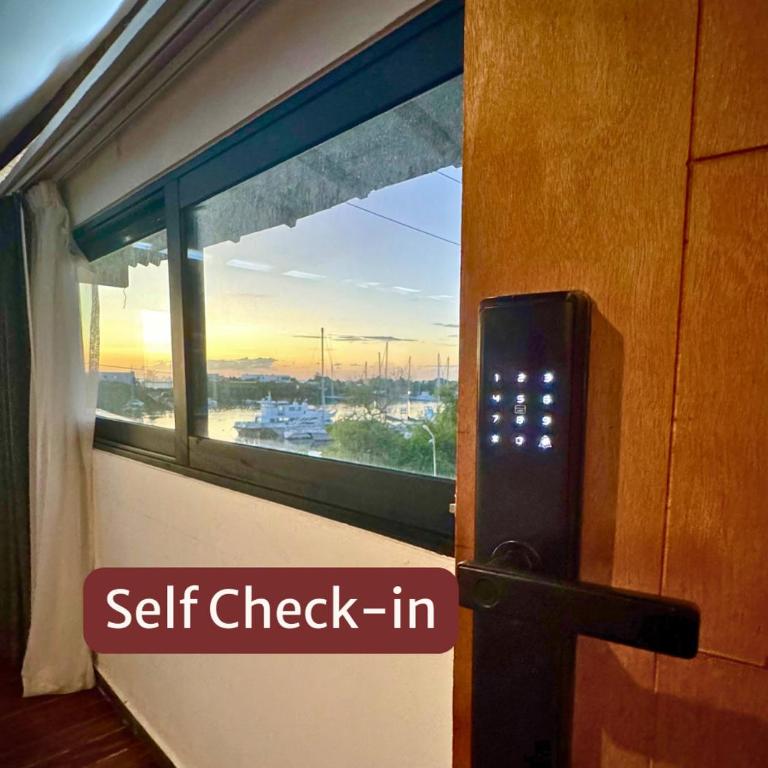Rico Isla Rooms Eco-Chic - Superior Suite with Sea View - 21