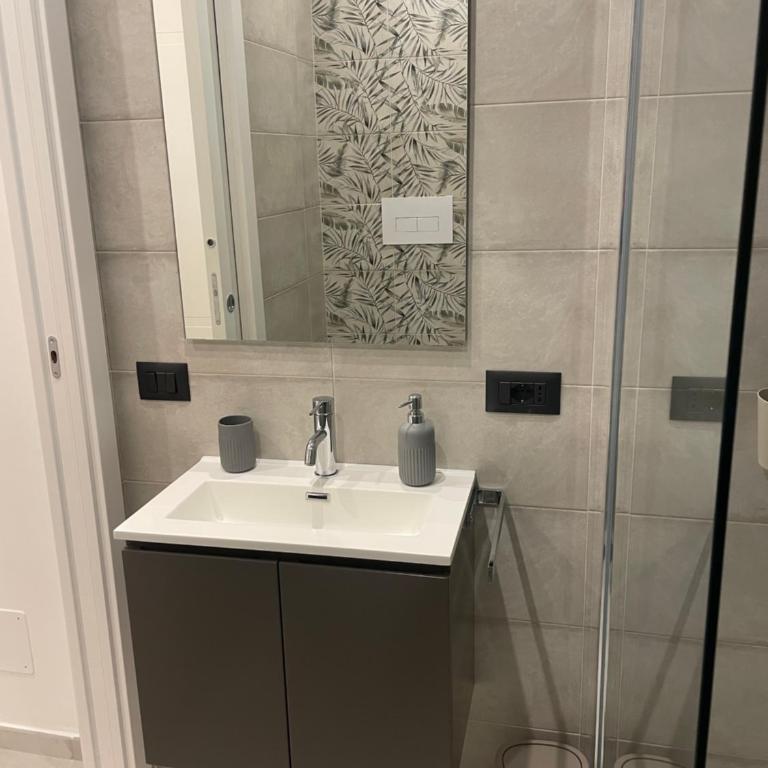 Civico 160 - Camera Matrimoniale con Bagno Privato - 7