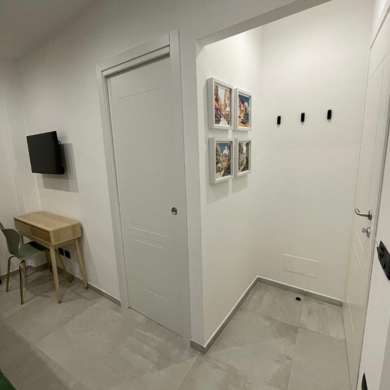 Civico 160 - Camera Matrimoniale con Bagno Privato - 2