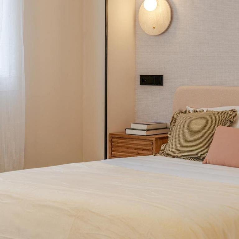Lujo Silencioso en Plaza Mayor! Nuevo y Diáfano - Apartamento - 28