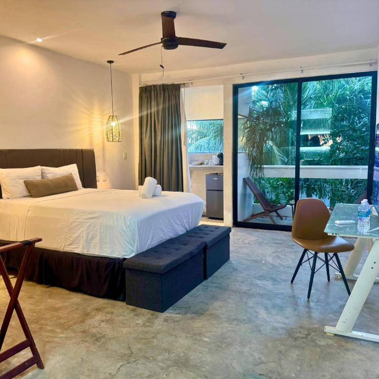 Rico Isla Rooms Eco-Chic - Double Room with Balcony - 6