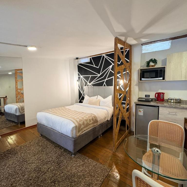 Blacky Hostel and Apartments - Loft - 5