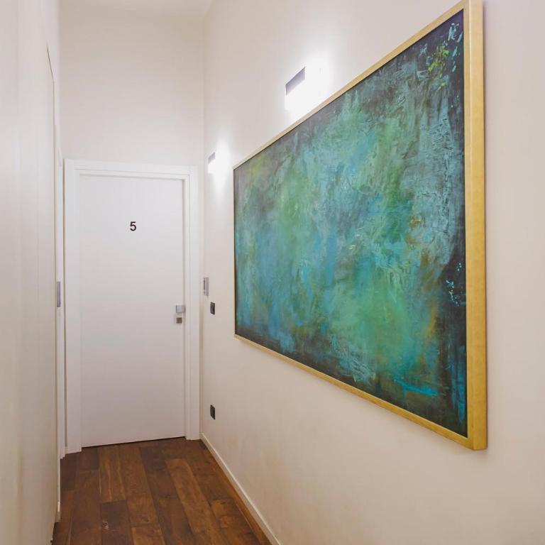 Palazzo Italia Suites - Deluxe Double Room with Bath - 27
