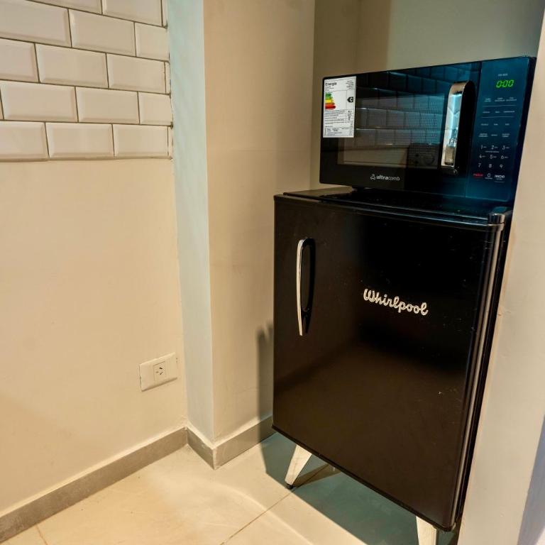 Moderno y Luminoso Monoambiente con Vista al Lago - Apartamento Superior de 1 dormitorio - 24