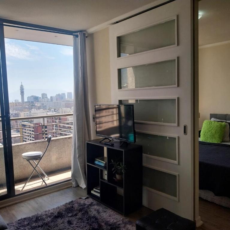 Studio Centro Apartamentos - Deluxe One-Bedroom Apartment with City View - 8