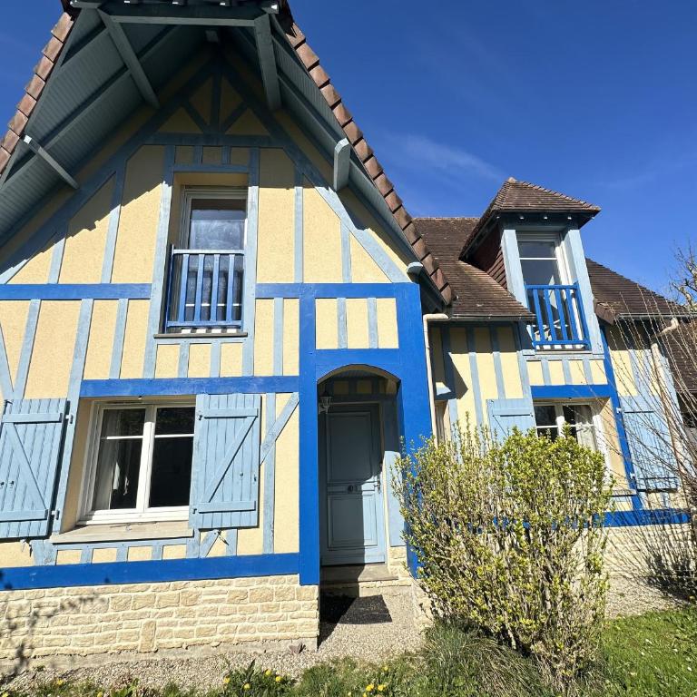 Grande Villa avec Jardin, Proche Plage et Centre de Villers-sur-Mer - FR-1-487-310 - Ferienhaus (8 Erwachsene) - 2