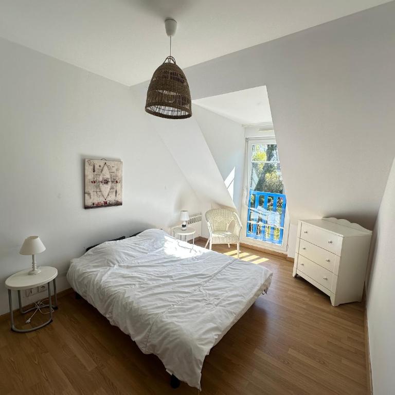 Grande Villa avec Jardin, Proche Plage et Centre de Villers-sur-Mer - FR-1-487-310 - Ferienhaus (8 Erwachsene) - 17