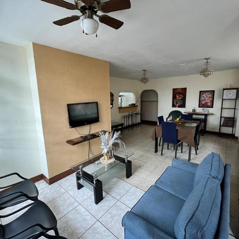 comfortable apartment north downtown gye - Two-Room Apartment - 24