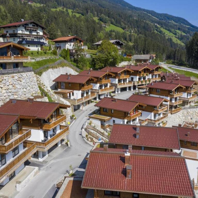 Alpine Chalet with Ski-In Access - Chalet mit 3 Schlafzimmern - 8