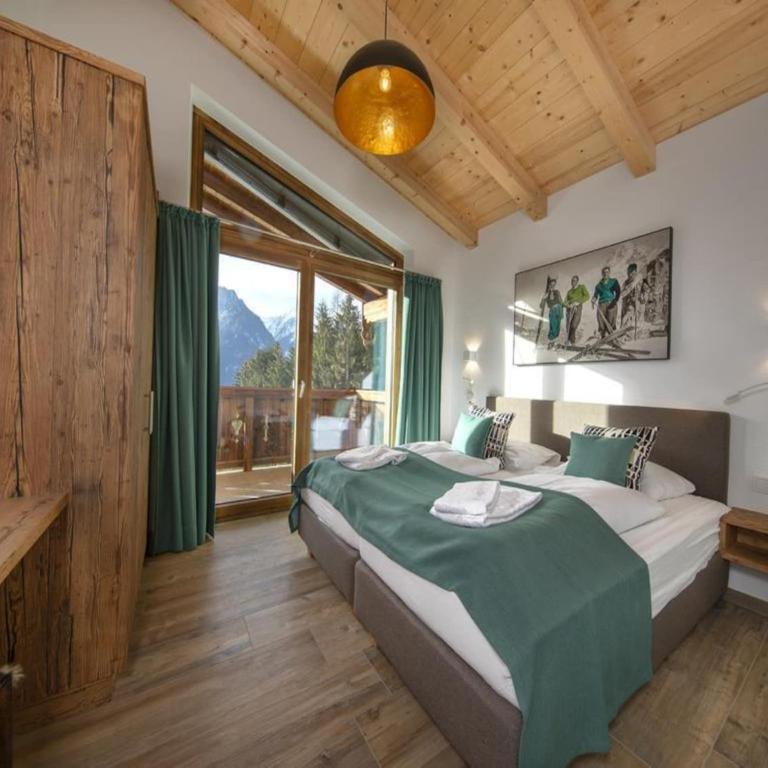 Alpine Chalet with Ski-In Access - Chalet mit 3 Schlafzimmern - 5