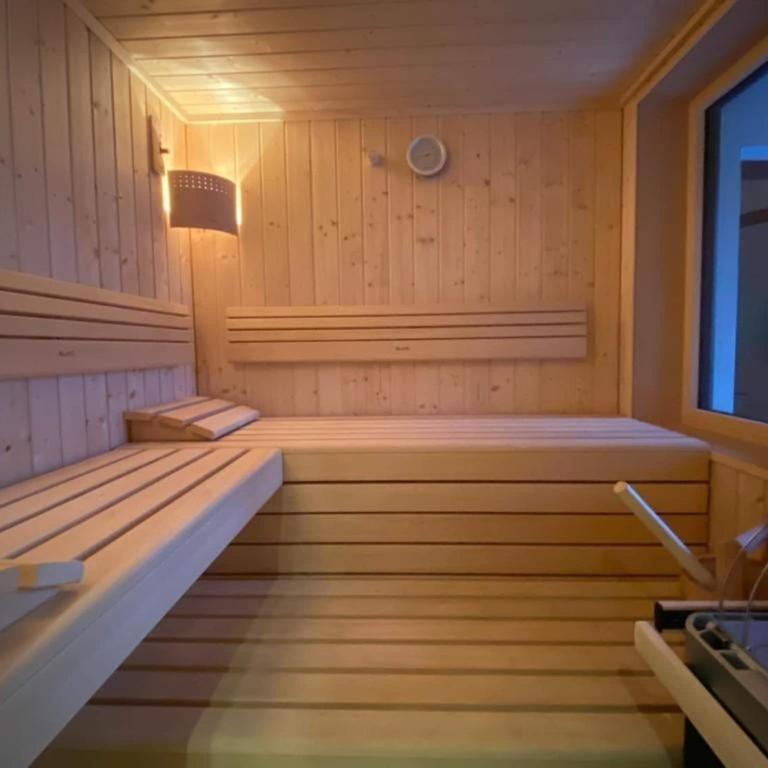 Alpine Chalet with Ski-In Access - Chalet mit 3 Schlafzimmern - 32