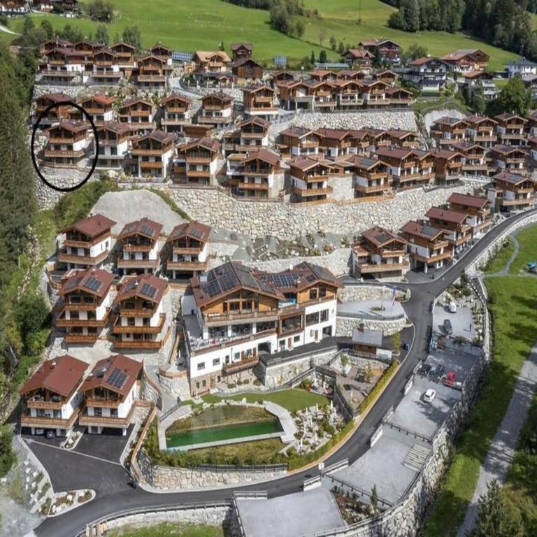 Chalet in Neukirchen near Wildkogel Ski Slope - Ferienhaus mit 4 Zimmern - 7