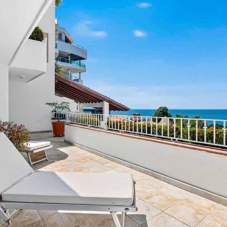 Stylish oceanview suite with infinity pool, full kitchen & bay-view terrace - Casa - 33