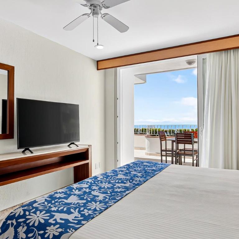 Stylish oceanview suite with infinity pool, full kitchen & bay-view terrace - Casa - 18