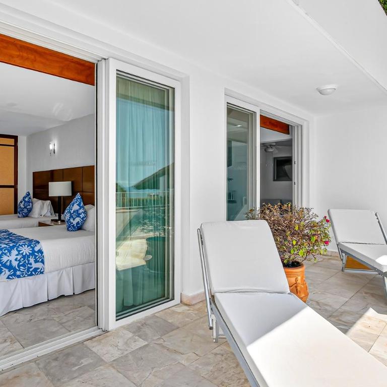 Stylish oceanview suite with infinity pool, full kitchen & bay-view terrace - Casa - 24