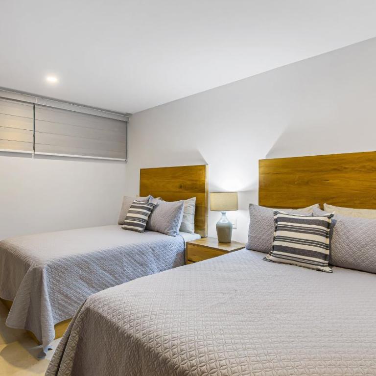Bright oceanfront condo with balcony, rooftop pool & near Malecon boardwalk - Casa - 28